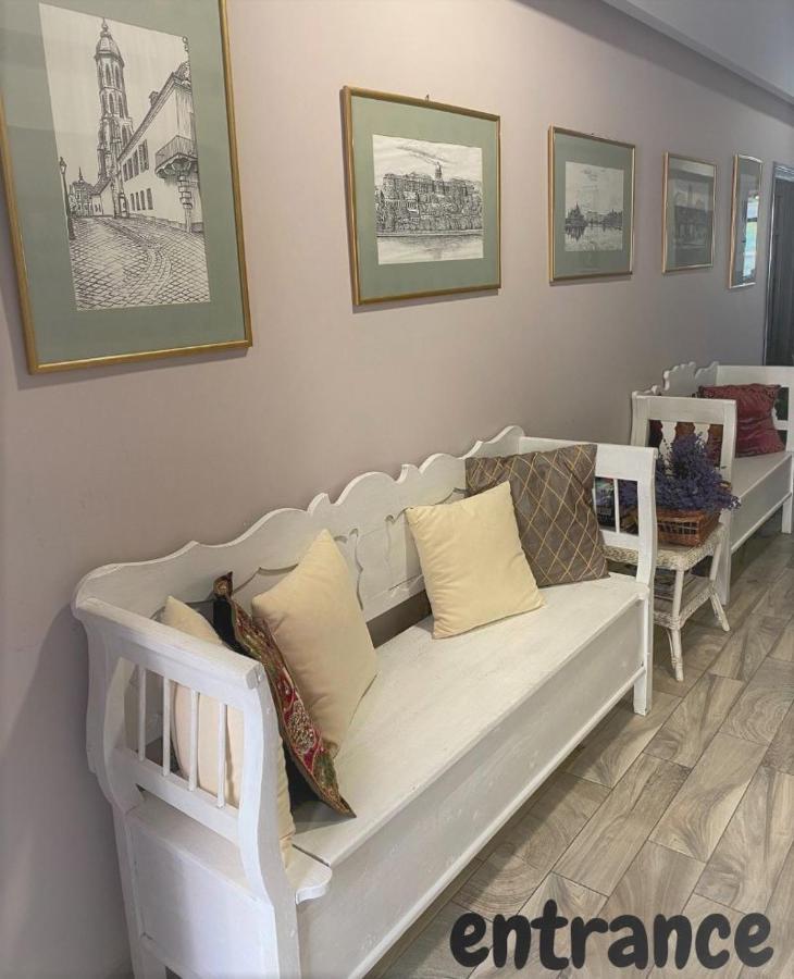 Blaha Rooms Balatonfured Bagian luar foto