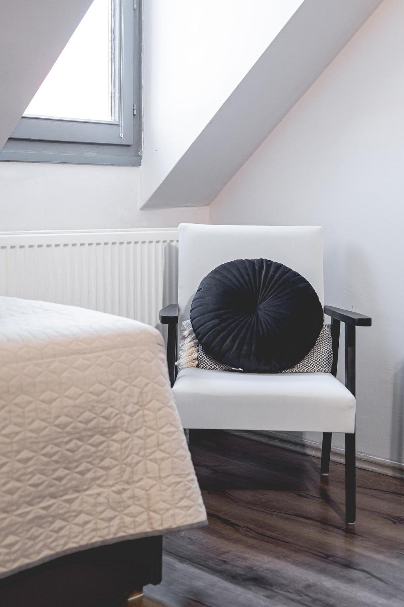 Blaha Rooms Balatonfured Bagian luar foto
