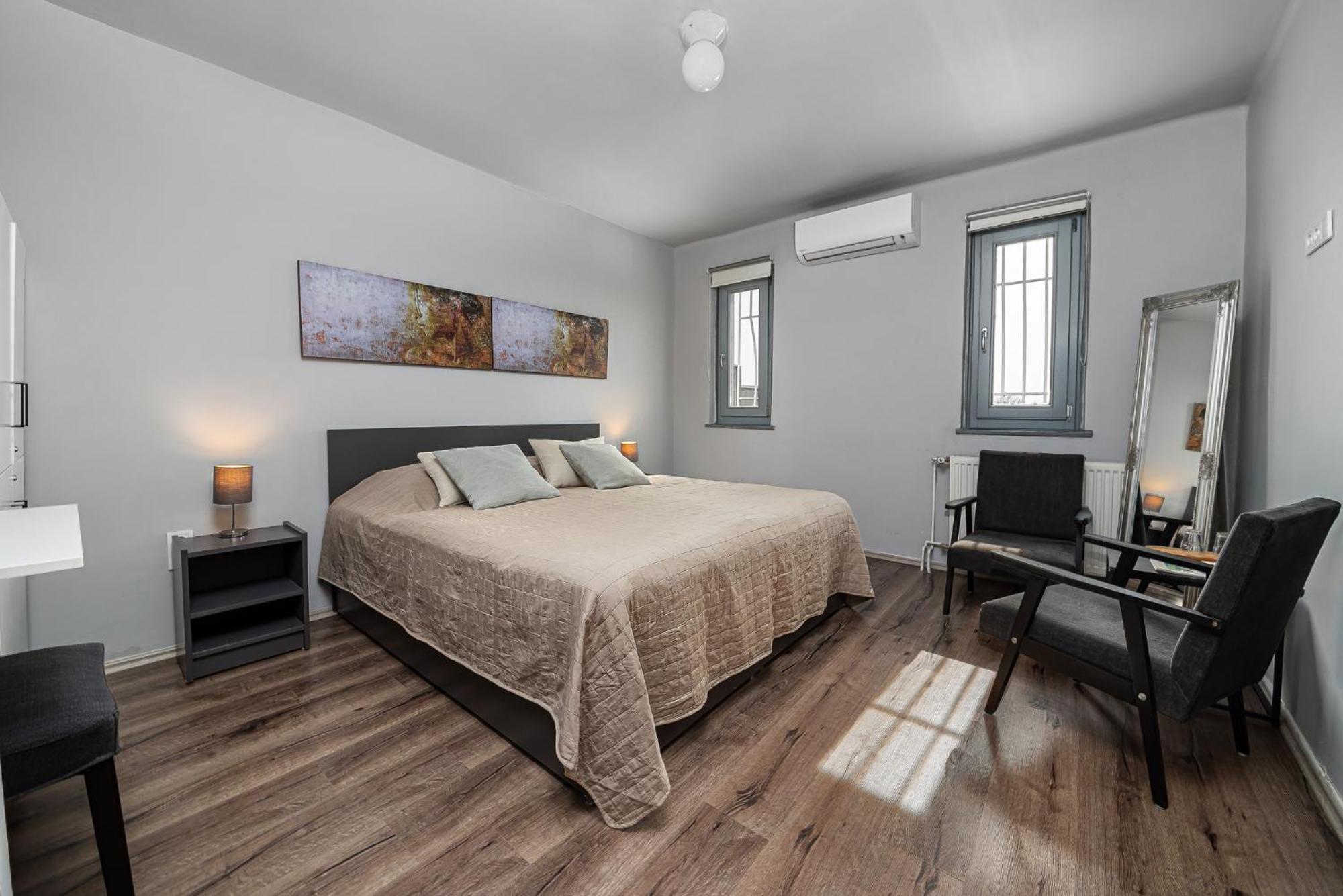 Blaha Rooms Balatonfured Bagian luar foto