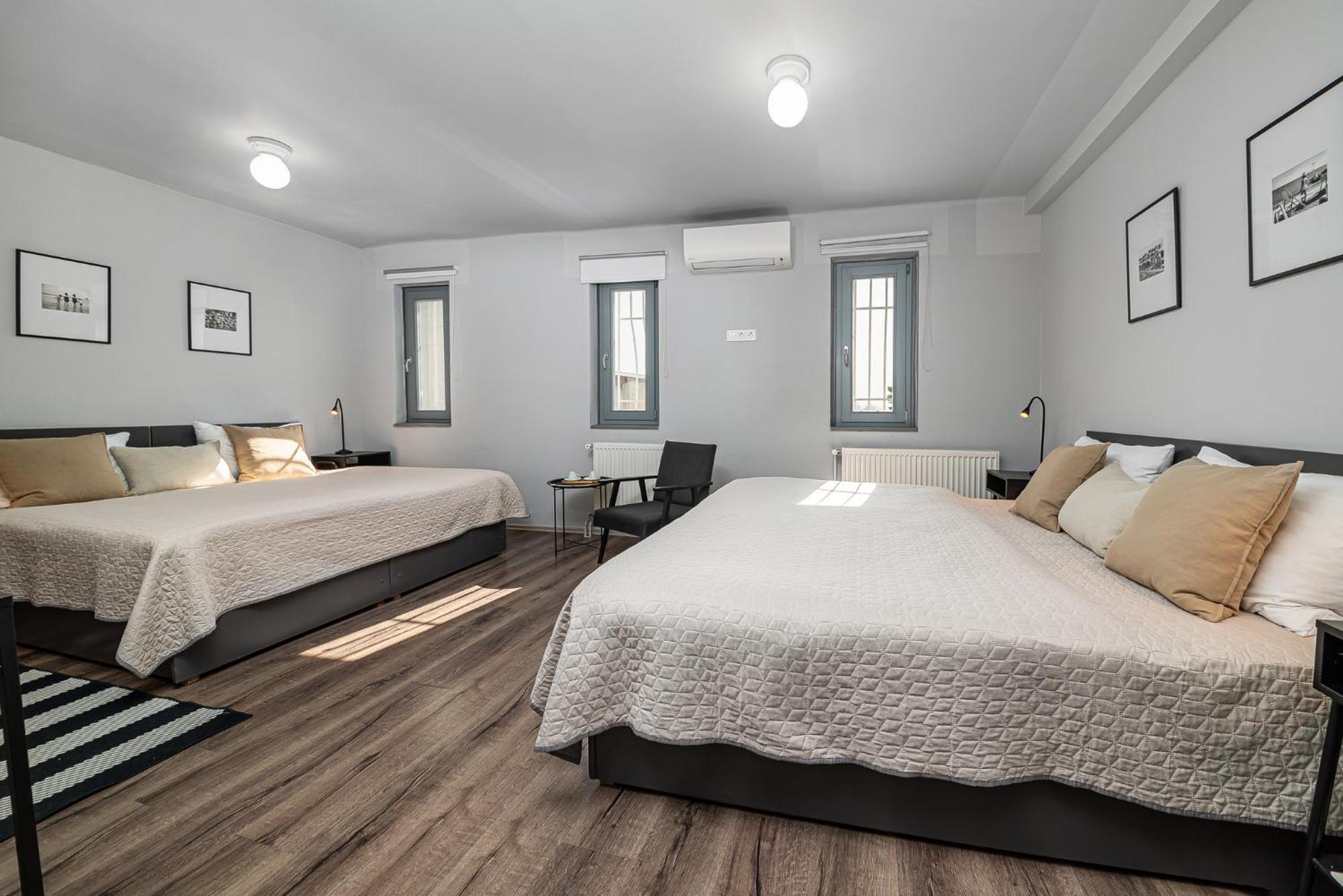 Blaha Rooms Balatonfured Bagian luar foto